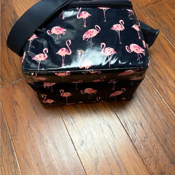 Vera Bradley Fiesta Flamingo Lunch Bag - Picture 2 of 4